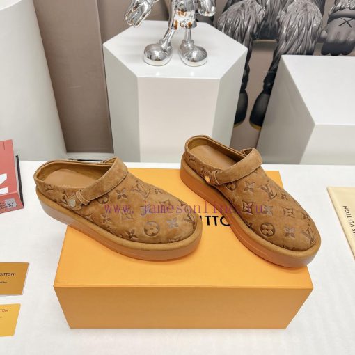 Top tierL Lv brand 2024 vs Spring new casual shoe seriesSponge cake thick soled casual shoeslxojm8fc - Image 3