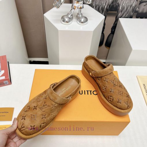 Top tierL Lv brand 2024 vs Spring new casual shoe seriesSponge cake thick soled casual shoeslxojm8fc - Image 9