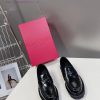 2024 Spring/Summer New Product V-Button Unisex loafers Single ShoesValentino Garavani's clas9t57djag