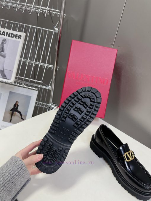2024 Spring/Summer New Product V-Button Unisex loafers Single ShoesValentino Garavani's clas1h48v889 - Image 10
