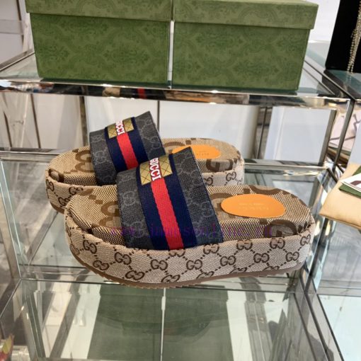 Gucci 2024SS Latest Limited Edition Thick Bottom Slippers ️️ Top Quality Available for Purchoeb8vvgk - Image 3