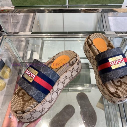 Gucci 2024SS Latest Limited Edition Thick Bottom Slippers ️️ Top Quality Available for Purchoeb8vvgk - Image 4