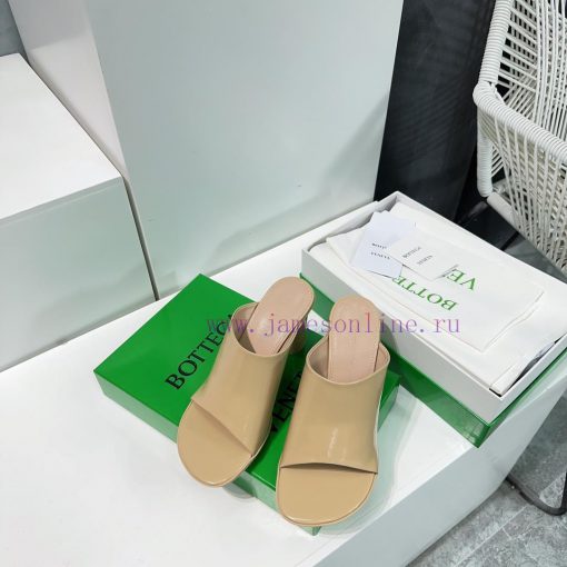Bottega Veneta's 2024BV brand new deep mouth candy colored round toe round heel flat bottome6vpytupe - Image 4