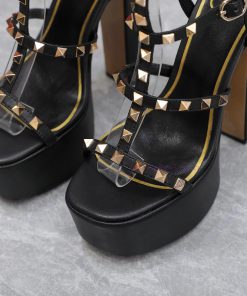 Valentino Paris Fashion Week 2023 Spring/Summer Show Collection 2023 New Valentino Hentian H15oci5ju