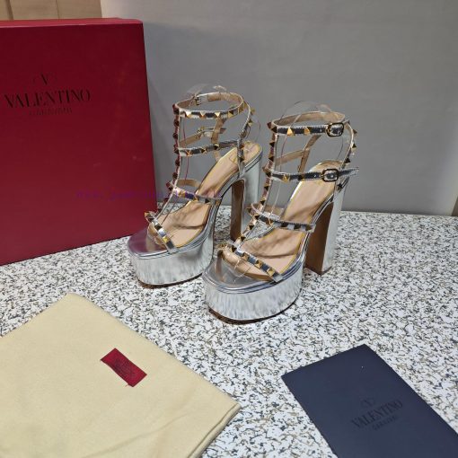 Valentino Paris Fashion Week 2024 Spring/Summer Show Collection 2024 New Valentino Hentian Hbpsub7xw - Image 8
