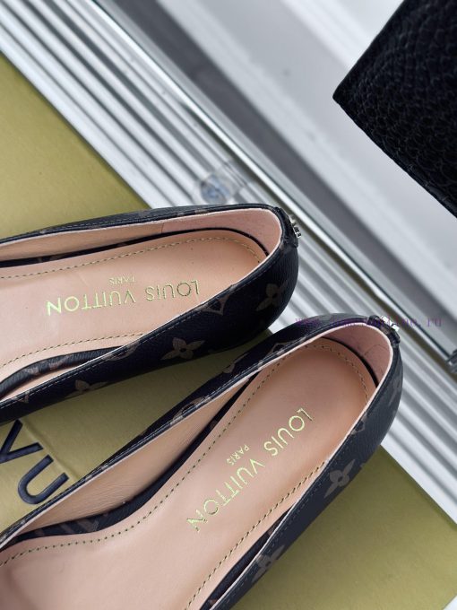 L * V Donkey 24S popular bow tieFlat sole shoe seriesThe shoe upper is made of customized cacktxvgug - Image 9