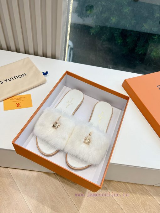 Top tierLouis Vuitton LV wool mopLimited edition home hotel slippers made of fur and top-qua2y65tu2p