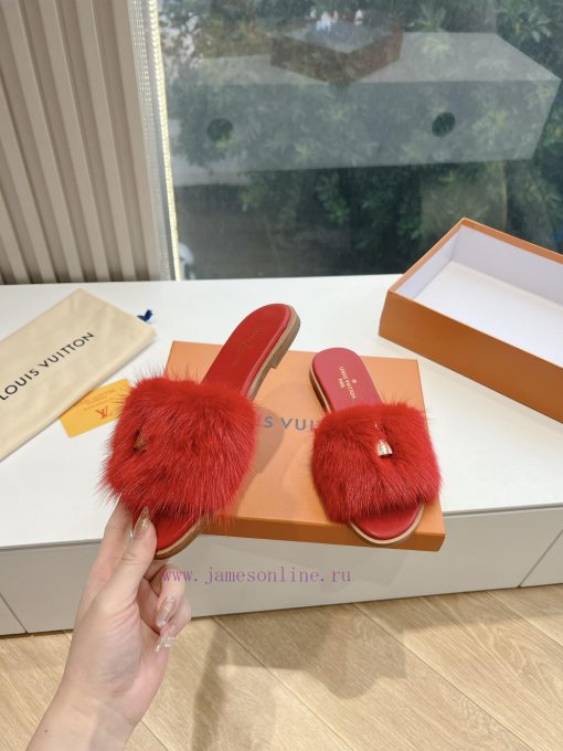 Top tierLouis Vuitton LV wool mopLimited edition home hotel slippers made of fur and top-quagmkyatvp - Image 6