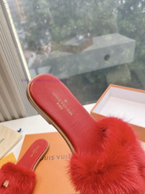 Top tierLouis Vuitton LV wool mopLimited edition home hotel slippers made of fur and top-quagmkyatvp - Image 8