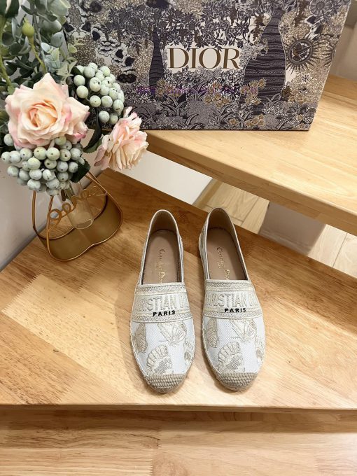 Top Original 11 RemakesDior 2023 Spring/Summer New CollectionPattern ‮ Flower lifting ‬ Thor7dke3dje - Image 2