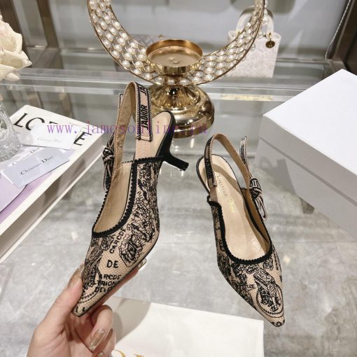 Top tierDior 2024 new season hollowed out carved Mary Jane pointed single shoesThe new Spectk4yeguhc - Image 3