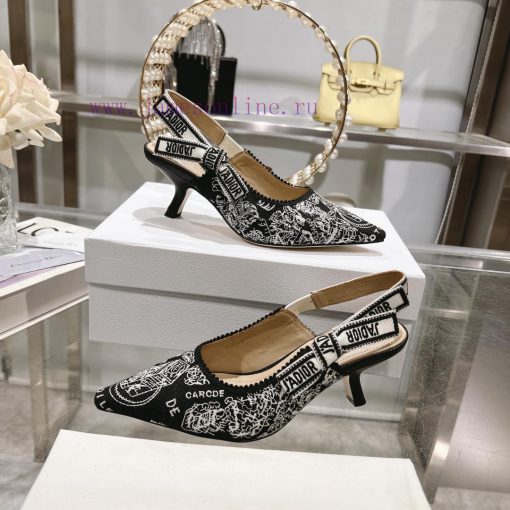 Top tierDior 2024 new season hollowed out carved Mary Jane pointed single shoesThe new Spectxbvz3s0v - Image 5