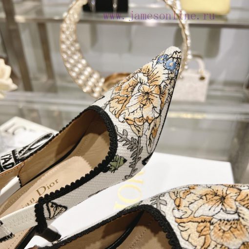 Top tierDior 2024 new season hollowed out carved Mary Jane pointed single shoesThe new Spect4ev0zef2 - Image 10