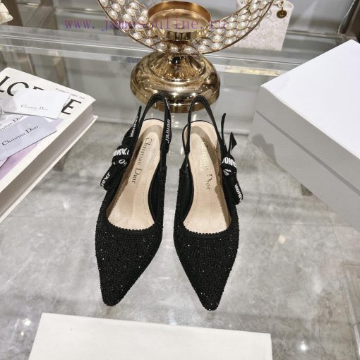 Top grade with diamondsDior 2024 new season hollowed out carved Mary Jane pointed single shopoijupso