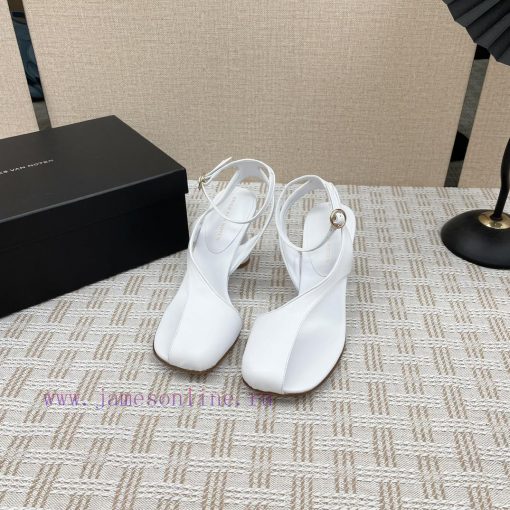 Dries Van Note * 𝟐𝟒/𝐀𝐖 Beautiful SandalsThe most beautiful sandals of the year, with a desigakiyo6ag - Image 2