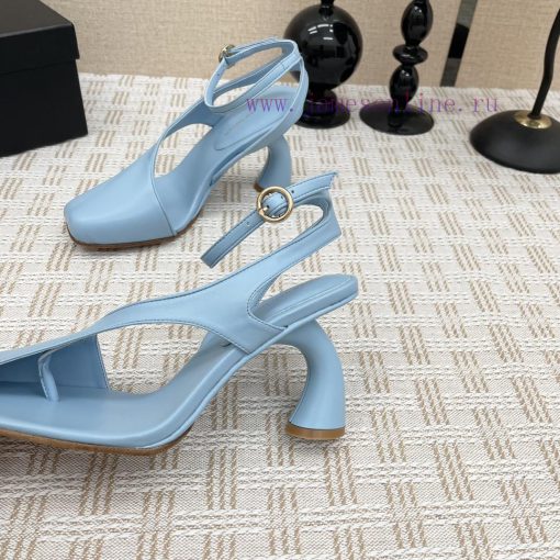 Dries Van Note * 𝟐𝟒/𝐀𝐖 Beautiful SandalsThe most beautiful sandals of the year, with a desigybusefto - Image 5