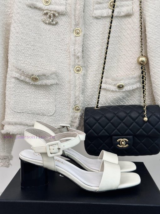 Chanel | Chanel 24c New ProductStraw sandals with thick heelsThe shoe upper is made of impor853czr9s