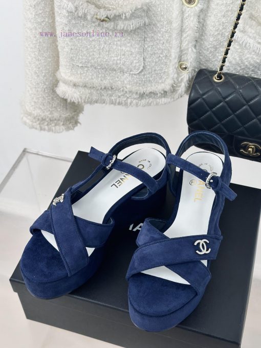 Chanel | Chanel 24C Spring/Summer New ProductsCross strap thick soled sandalsThis year, Grann39v3zog - Image 3