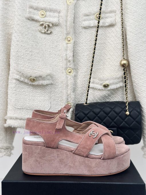 Chanel | Chanel 24C Spring/Summer New ProductsCross strap thick soled sandalsThis year, Gran0hcfhlt0 - Image 2