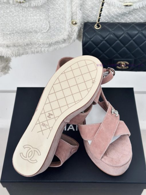 Chanel | Chanel 24C Spring/Summer New ProductsCross strap thick soled sandalsThis year, Gran0hcfhlt0 - Image 10