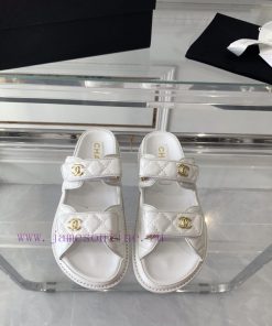 Chanel's new beach half drag sandals, top-level super version, super popular style, essentiav0fvuf94