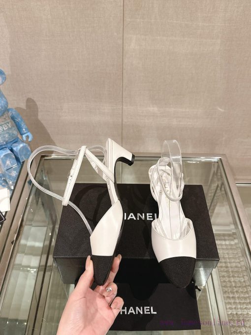 -24Ss spring/summer new Chanel kitten heel with buckle strap sandalsI really don't have any yc425ekc - Image 4