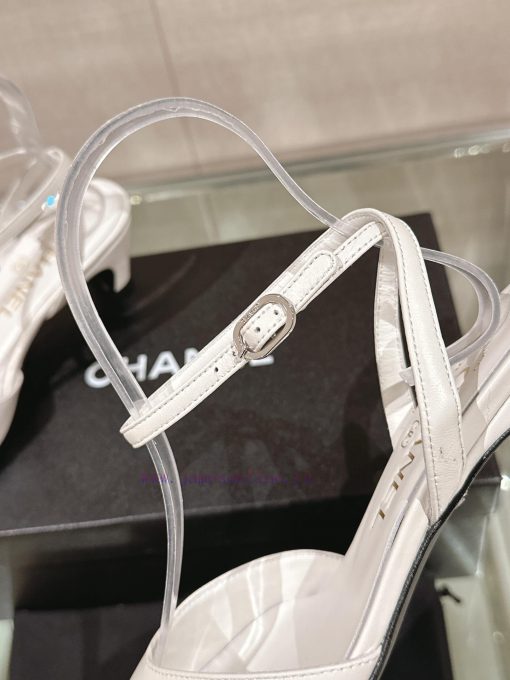 -24Ss spring/summer new Chanel kitten heel with buckle strap sandalsI really don't have any yc425ekc - Image 9