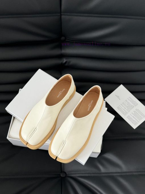 High quality Maison Margiela MM6 split toe shoes Tabi Italian vegetable tanned sheepskinFor pk2lvxsd