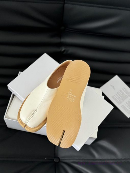 High quality Maison Margiela MM6 split toe shoes Tabi Italian vegetable tanned sheepskinFor pk2lvxsd - Image 6