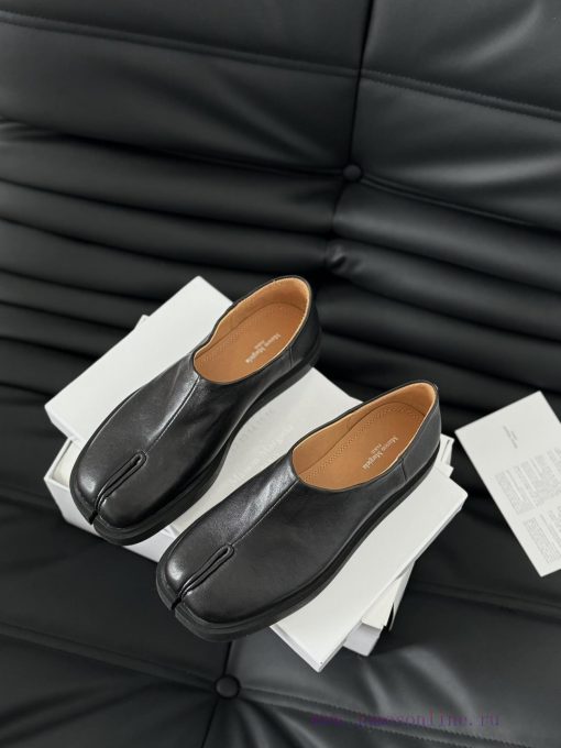 High quality Maison Margiela MM6 split toe shoes Tabi Italian vegetable tanned sheepskinFor h29tg02u - Image 7