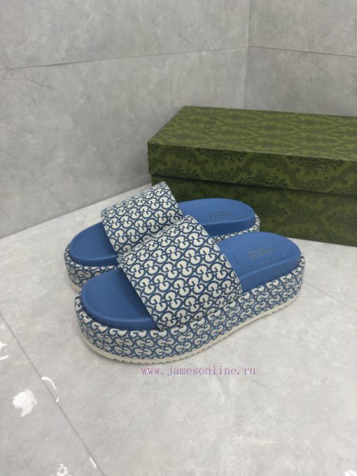 Ladies' GG thick soled slippersGucci women's signature shoes highlight a striking theme withyg3q8rwb - Image 7