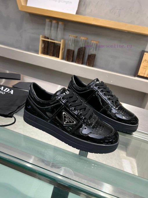 PRADA's new pair of high-end white shoes for couples, igniting the whole audience. The new cui9pk6fc - Image 6
