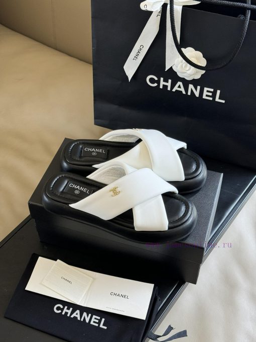 Chan... classic spring and summer slippers return to the marketCross straps are simple and caop4c0ap