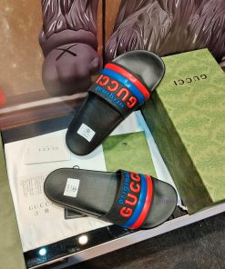 Not giving up benefits——- Brand GUCCIGucci——- Describe summer couples 🧑‍🤝‍🧑 Slippers, with apws0cjua