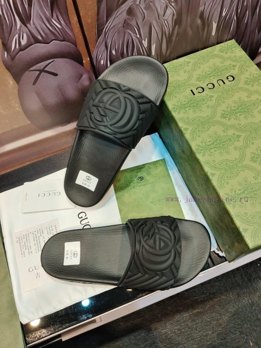 Not giving up benefits——- Brand GUCCIGucci——- Describe summer couples 🧑‍🤝‍🧑 Slippers, with a71itlo9k