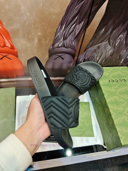 Not giving up benefits——- Brand GUCCIGucci——- Describe summer couples 🧑‍🤝‍🧑 Slippers, with a71itlo9k - Image 4