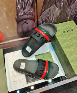 Not giving up benefits——- Brand GUCCIGucci——- Describe summer couples 🧑‍🤝‍🧑 Slippers, with a7btnuf2q