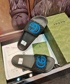 Not giving up benefits——- Brand GUCCIGucci——- Describe summer couples 🧑‍🤝‍🧑 Slippers, with a44m5rzwx