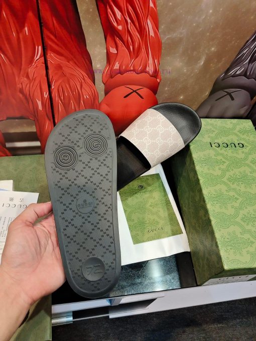 Not giving up benefits——- Brand GUCCIGucci——- Describe summer couples 🧑‍🤝‍🧑 Slippers, with ahe23n2sg - Image 8