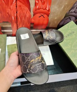 Not giving up benefits——- Brand GUCCIGucci——- Describe summer couples 🧑‍🤝‍🧑 Slippers, with azrcwvliu