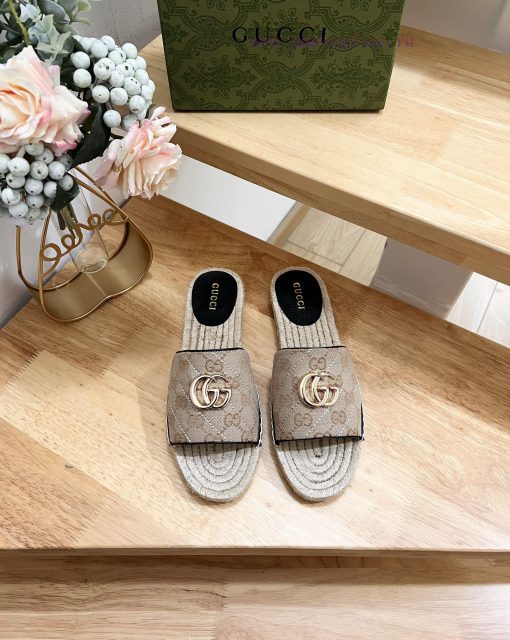 GUCCI 24ss Early Autumn Ladies GG Pattern Decorative Garden Head Gucci Slippers 🩴 Grass wovexkmr6cuv