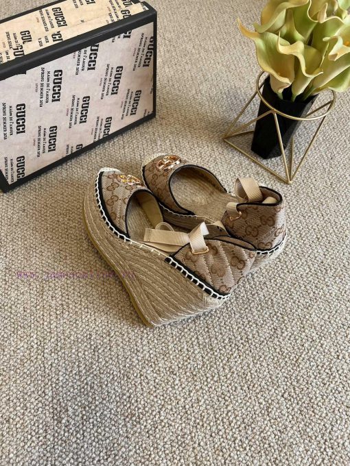 22ss early spring GucciGucci straw woven thick soled wedge sandals can bring a touch of modeal3z0w7n - Image 5