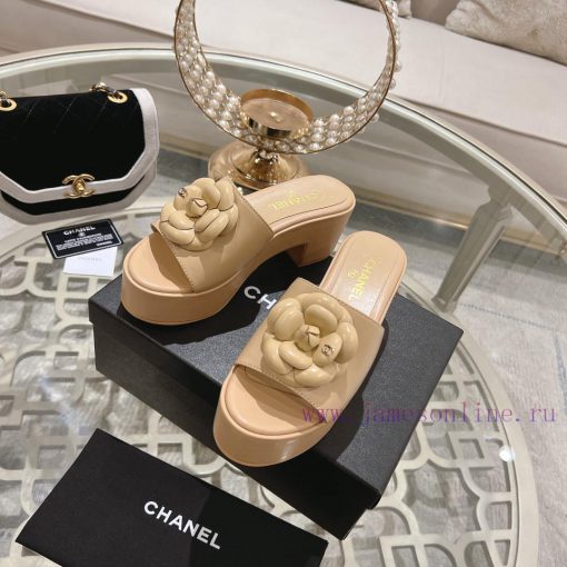 24Ss Chanel's new Chanel wedge slippers and sandals, even when going out for a walk, you shos9ougnz3 - Image 6