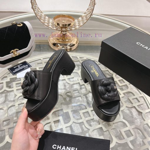24Ss Chanel's new Chanel wedge slippers and sandals, even when going out for a walk, you sho7ccsz73m - Image 5