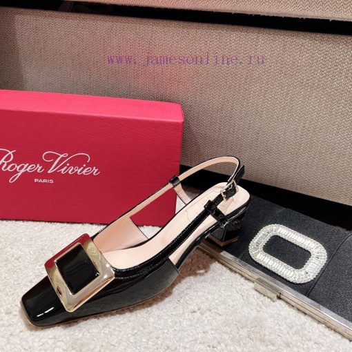 RVBelle 45mm metal square buckle thick heel sandalsThe most beautiful summer secret is the B69cj5div
