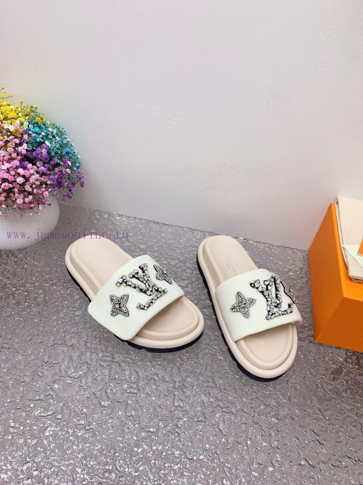 ,  Louis Vuitton 2024 new product quality, perfect details fabric hand sewn Swarovski crystajjaguc2h - Image 3