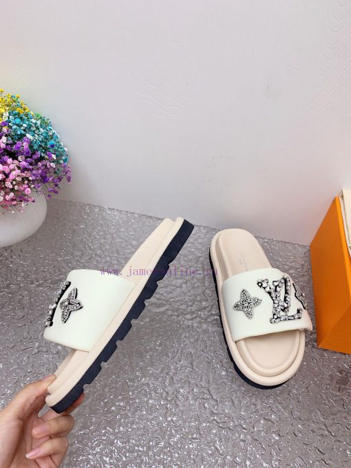 ,  Louis Vuitton 2024 new product quality, perfect details fabric hand sewn Swarovski crystajjaguc2h - Image 7