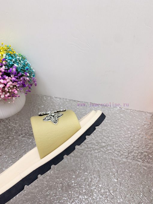 Louis Vuitton 2024 new product quality, perfect details fabric hand sewn Swarovski crystal dy3zp1akl - Image 9