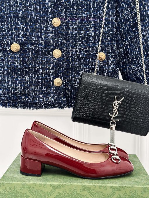 Gucci's timeless classic style with a buckle and fashionable single shoeOriginal developmentlsqe32cs