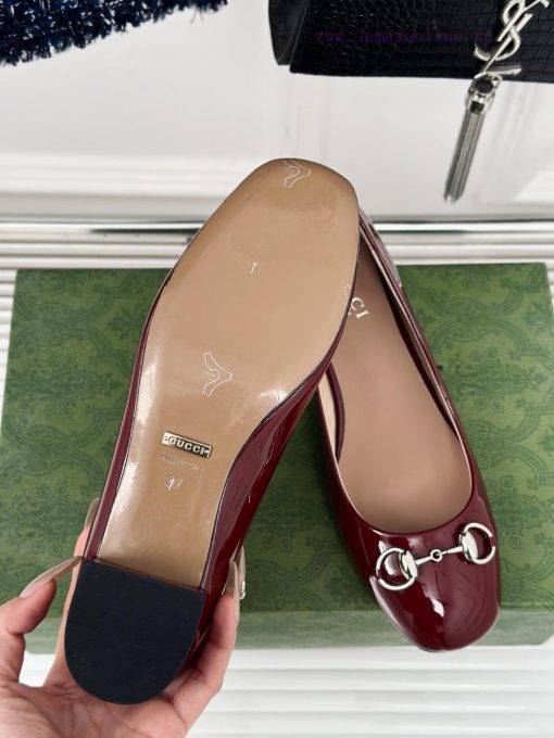 Gucci's timeless classic style with a buckle and fashionable single shoeOriginal developmentlsqe32cs - Image 10